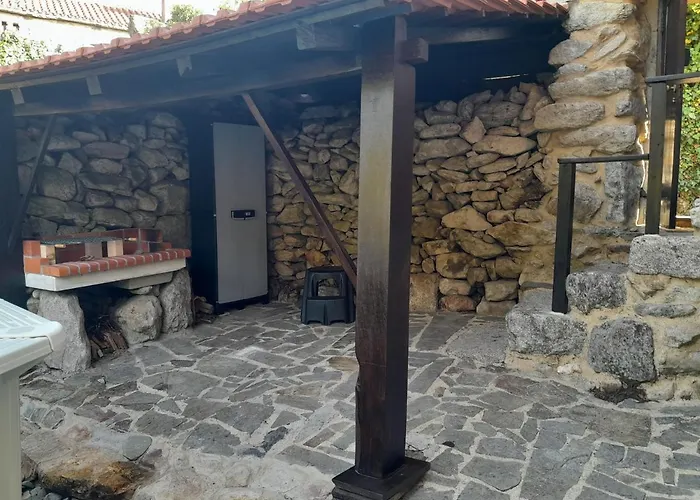 Ninho Do Corvo Da Urgueira * Urgueira (Aveiro)