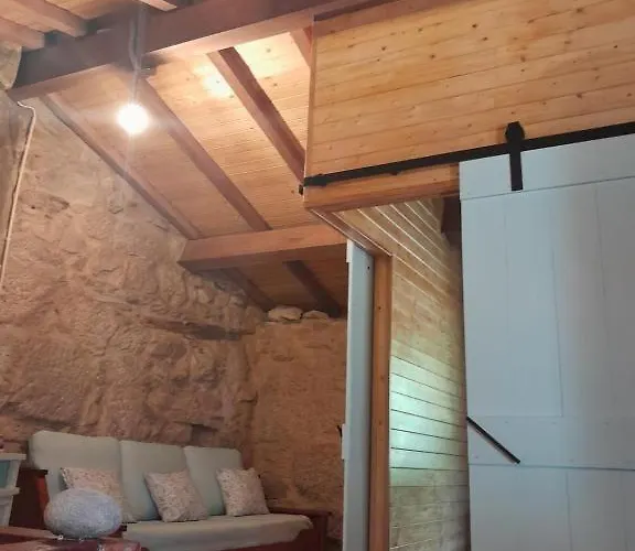 Ninho Do Corvo Da Urgueira Шале